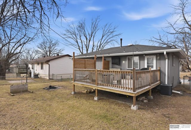 7107 S 78th Street, La Vista, NE 68128