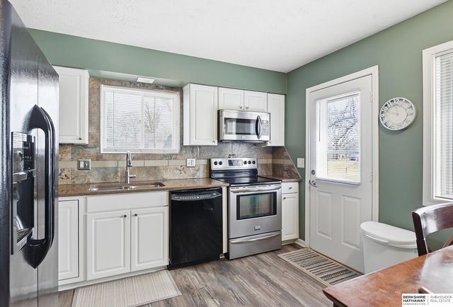 7107 S 78th Street, La Vista, NE 68128