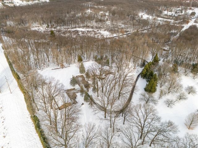 22853 Concord Avenue, Mattawan, MI 49071