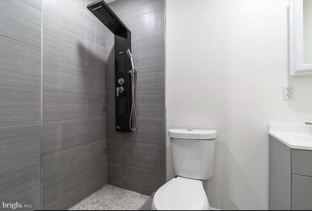 1118 W LEHIGH AVE, Philadelphia, PA 19133