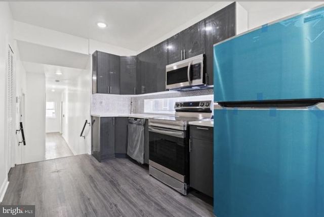 1118 W LEHIGH AVE, Philadelphia, PA 19133