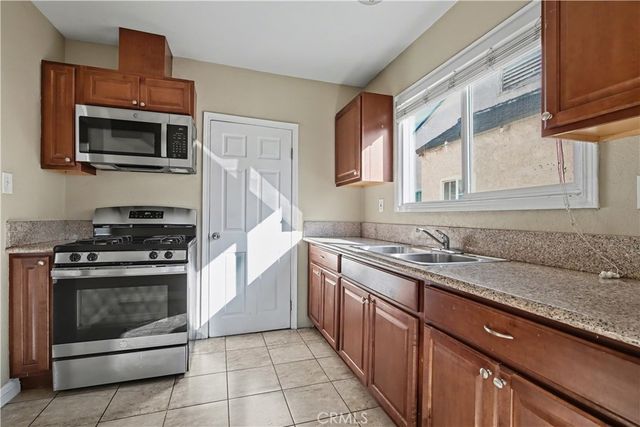 6030 Alviso Avenue, Los Angeles, CA 90043