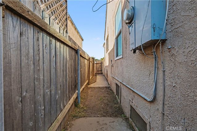 6030 Alviso Avenue, Los Angeles, CA 90043