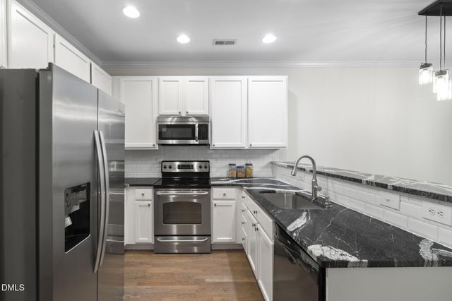 102 Jamison Woods Lane, Apex, NC 27539