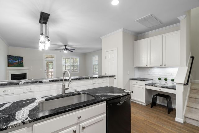 102 Jamison Woods Lane, Apex, NC 27539