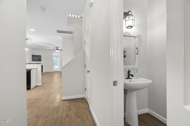 102 Jamison Woods Lane, Apex, NC 27539