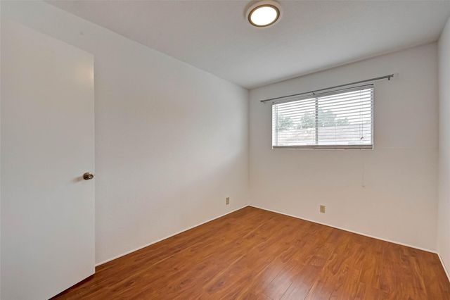 8101 Amelia Road 206, Houston, TX 77055