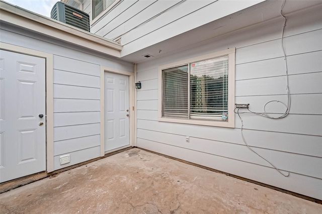 8101 Amelia Road 206, Houston, TX 77055