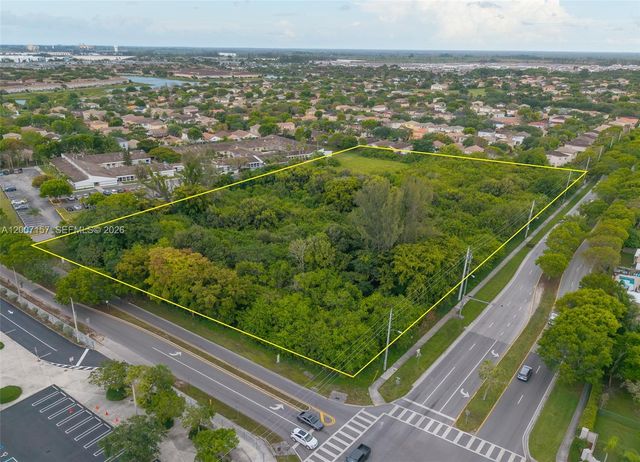 S Canal Dr, Homestead, FL 33035