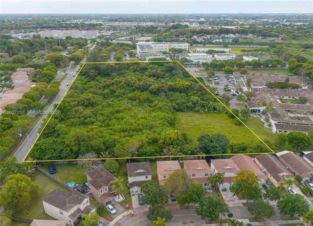 S Canal Dr, Homestead, FL 33035