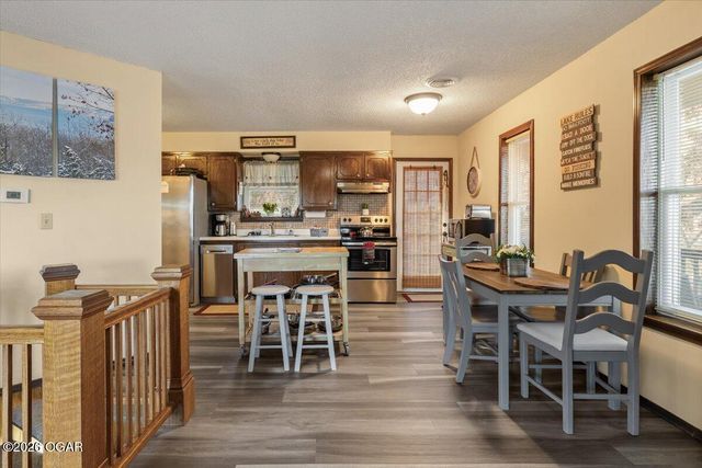 11804 Dogwood Drive, Garfield, AR 72732