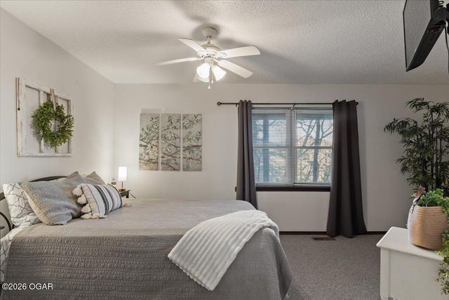 11804 Dogwood Drive, Garfield, AR 72732