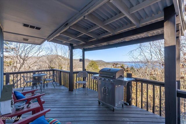 11804 Dogwood Drive, Garfield, AR 72732