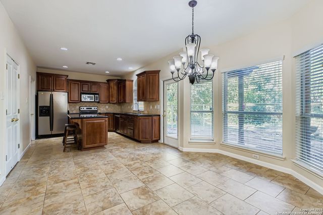 13607 Windy Creek, Helotes, TX 78023