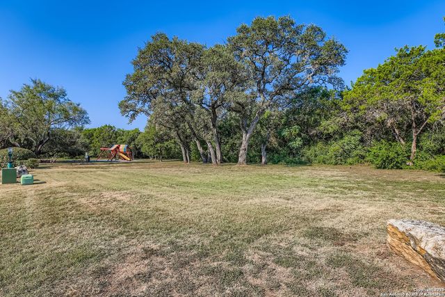 13607 Windy Creek, Helotes, TX 78023