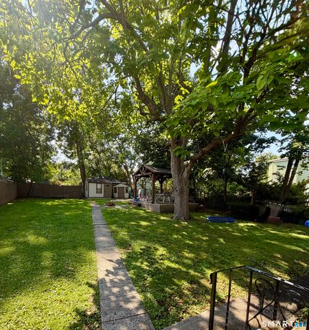 21 Whitman Street, New Britain, CT 06051