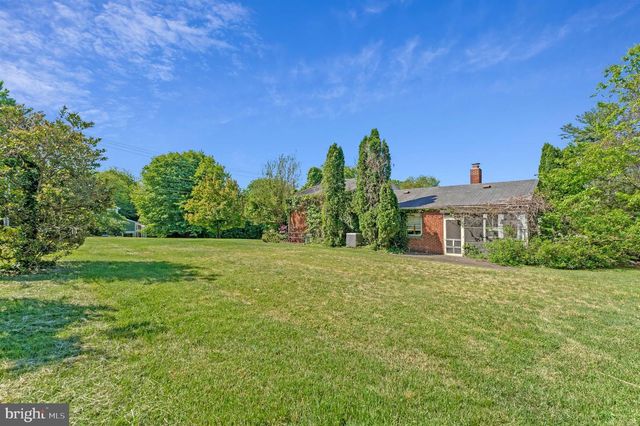 1805 DUMBARTON ST, Mclean, VA 22101