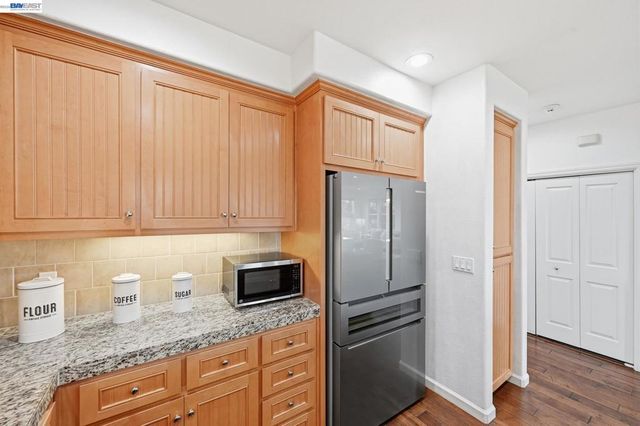 4822 Portola Redwood Ln, San Jose, CA 95124