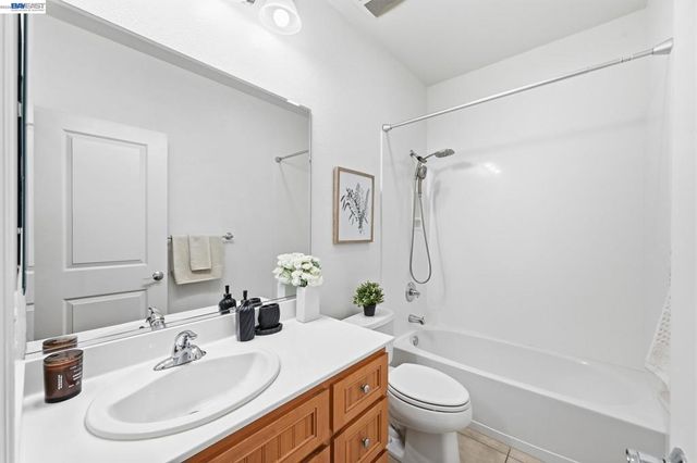 4822 Portola Redwood Ln, San Jose, CA 95124