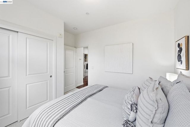 4822 Portola Redwood Ln, San Jose, CA 95124