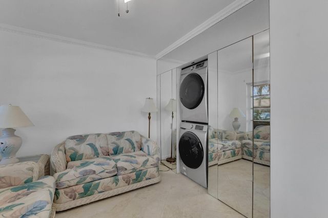 8829 Bella Vista Drive 282, Boca Raton, FL 33433