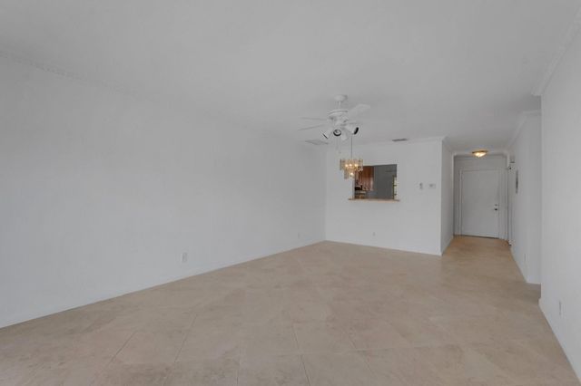 8829 Bella Vista Drive 282, Boca Raton, FL 33433