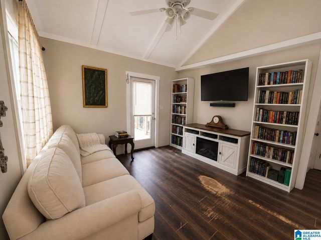 299 COUNTY ROAD 443, Verbena, AL 36091