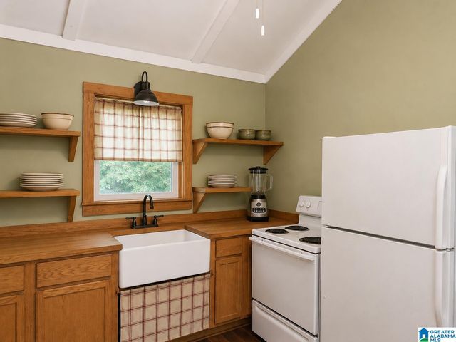 299 COUNTY ROAD 443, Verbena, AL 36091