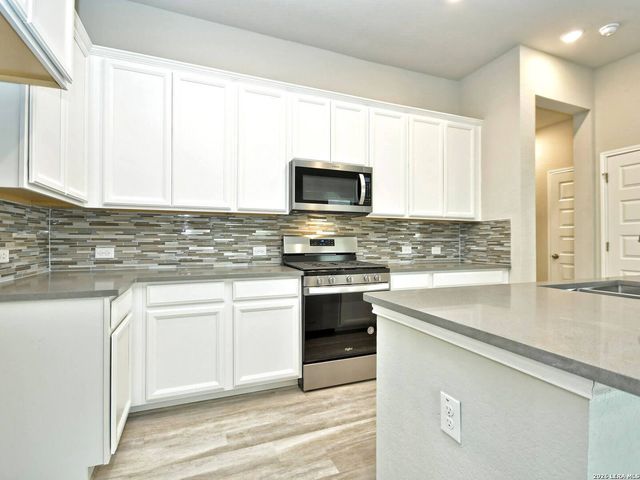 9911 Briceway Gap, San Antonio, TX 78254
