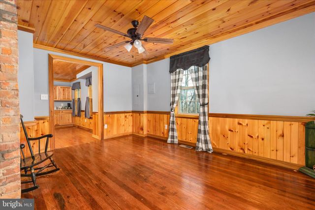 1197 JOHN MARSHALL HWY, Strasburg, VA 22657