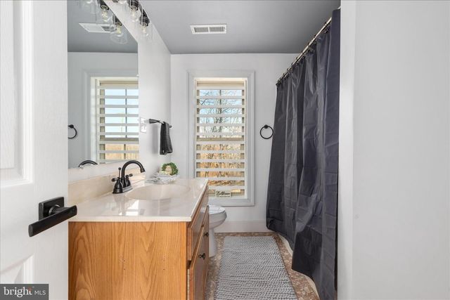 1197 JOHN MARSHALL HWY, Strasburg, VA 22657