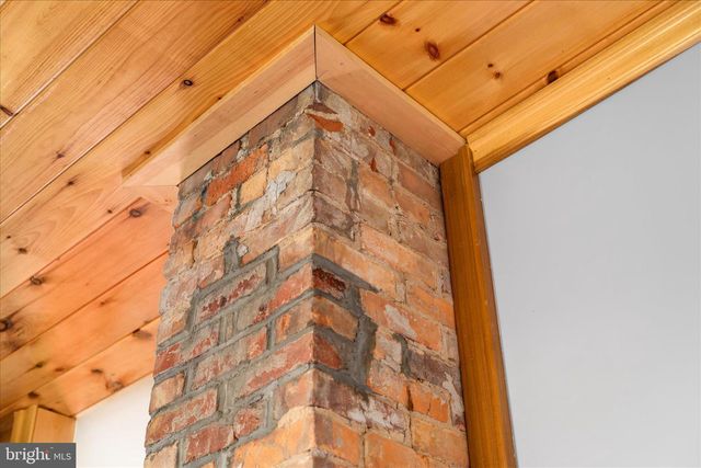 1197 JOHN MARSHALL HWY, Strasburg, VA 22657