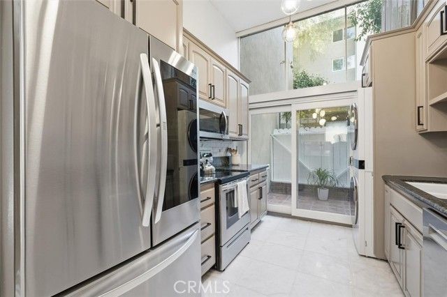 5658 Ravenspur Drive 208, Rancho Palos Verdes, CA 90275