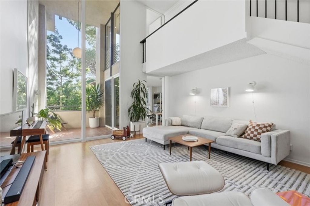 5658 Ravenspur Drive 208, Rancho Palos Verdes, CA 90275