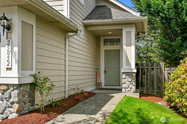25052 SE 43rd Way, Sammamish, WA 98029