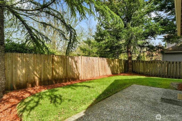 25052 SE 43rd Way, Sammamish, WA 98029