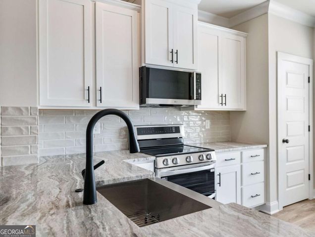 208 Grand Highlands Court 37, Winder, GA 30680