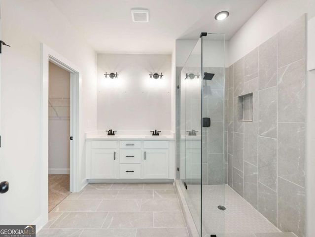 208 Grand Highlands Court 37, Winder, GA 30680