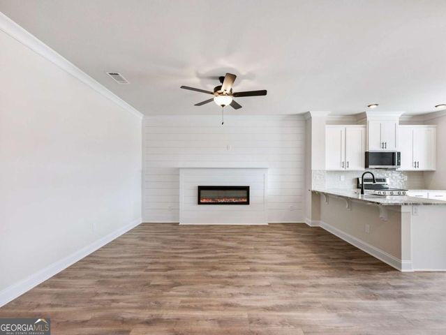 208 Grand Highlands Court 37, Winder, GA 30680