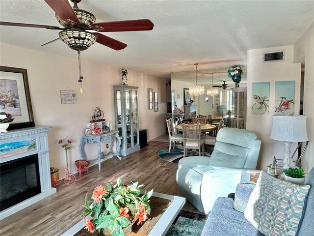 2360 IRISH LANE 46, Clearwater, FL 33763