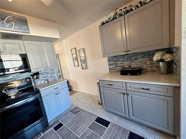 2360 IRISH LANE 46, Clearwater, FL 33763