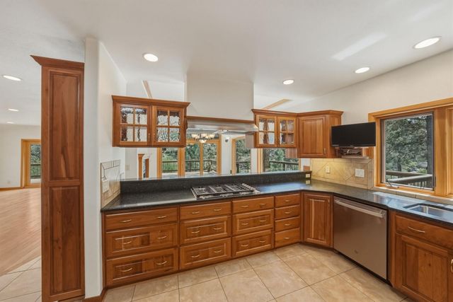 637 NW Silver Buckle Road, Bend, OR 97703