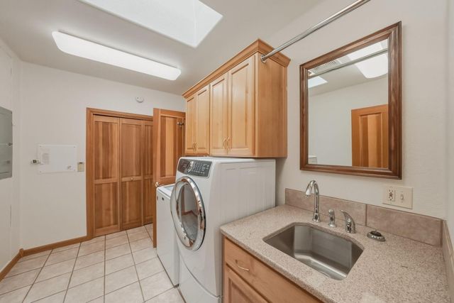 637 NW Silver Buckle Road, Bend, OR 97703