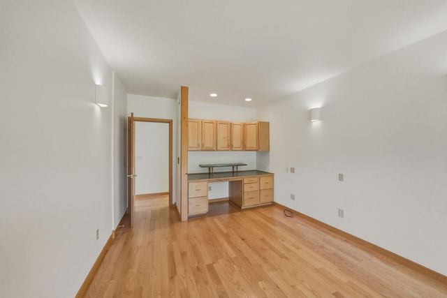 637 NW Silver Buckle Road, Bend, OR 97703