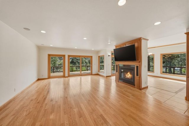 637 NW Silver Buckle Road, Bend, OR 97703
