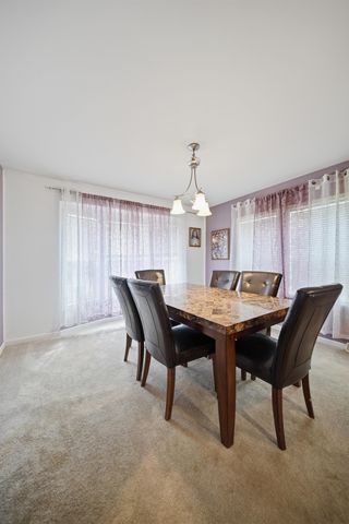 10 Nolet Avenue, Salem, NH 03079