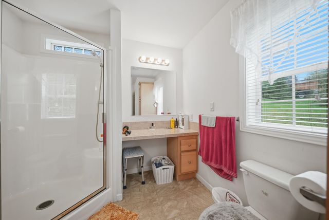 10 Nolet Avenue, Salem, NH 03079