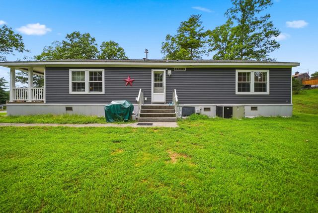 10 Nolet Avenue, Salem, NH 03079