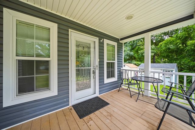10 Nolet Avenue, Salem, NH 03079