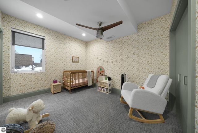 124 N Oak Street, Traverse City, MI 49684